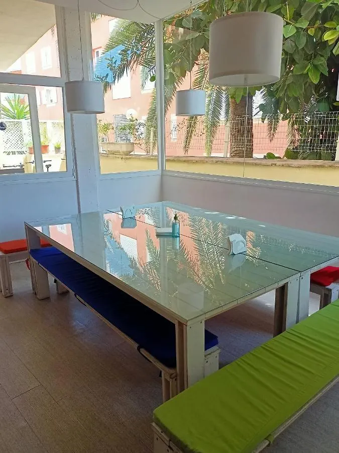 Palma Port Hostel - Albergue Juvenil 0*, Palma de Mallorca Spain